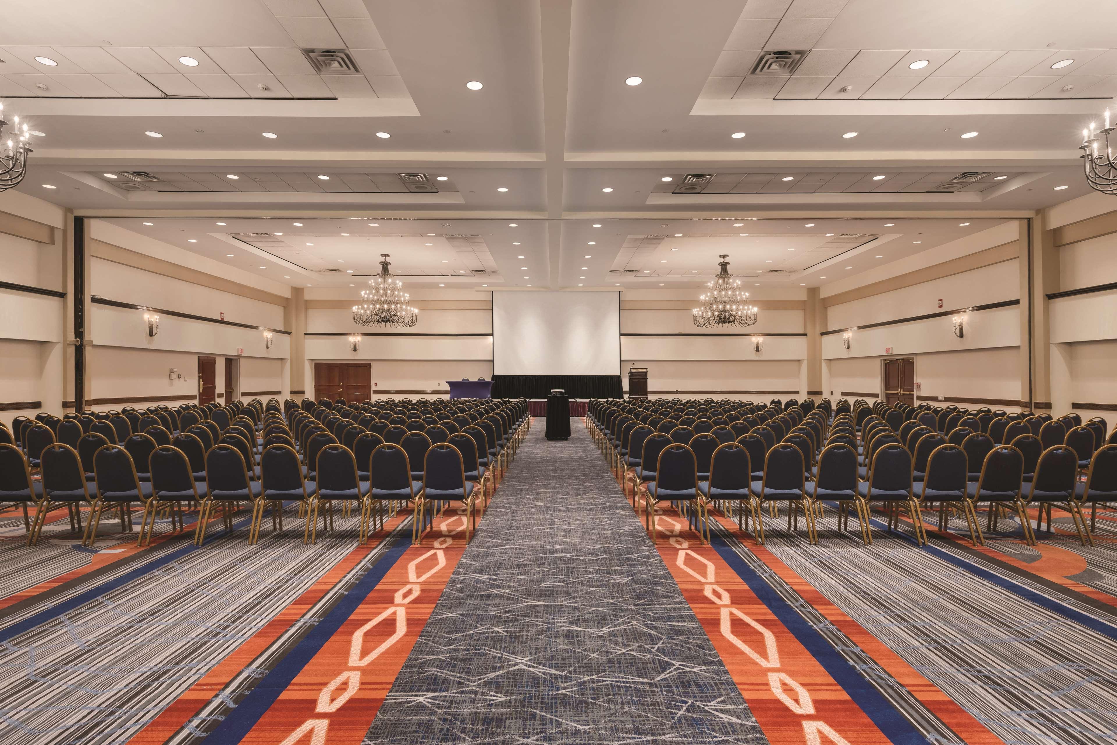 Hotel Hilton Long Island/Huntington Melville Exterior foto