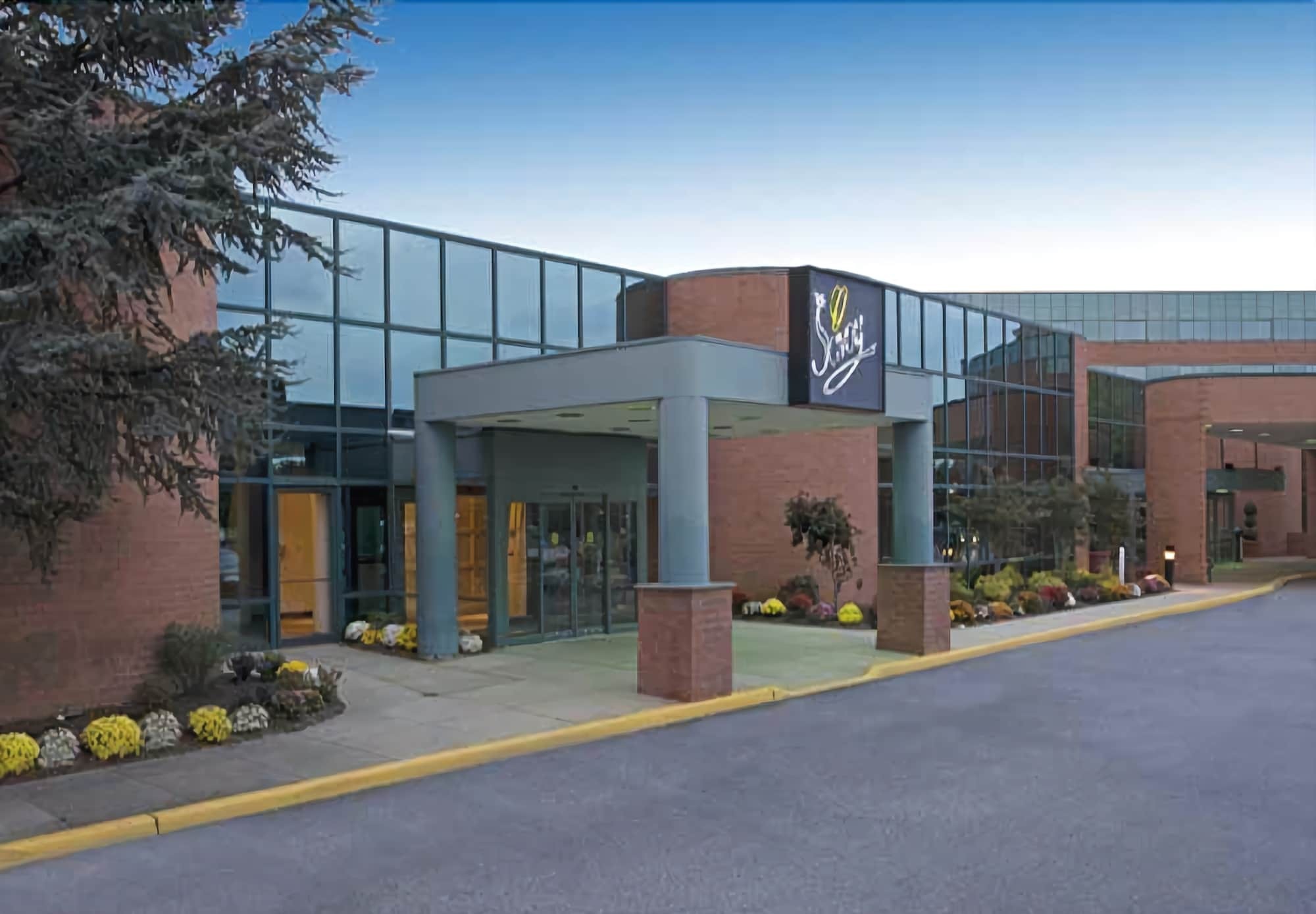 Hotel Hilton Long Island/Huntington Melville Exterior foto